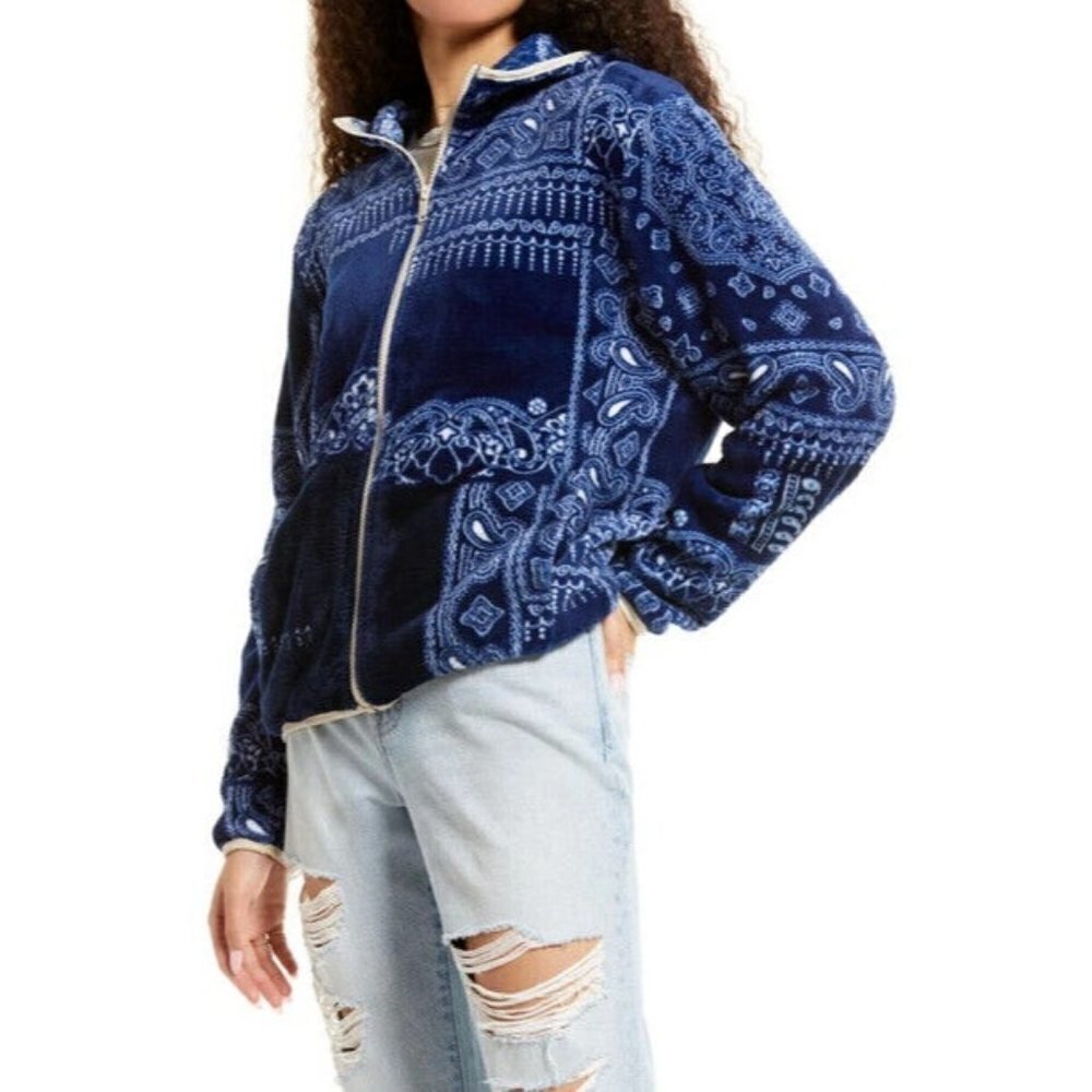 BP Bnwot Women Faux Shearling Bandana Patchwork Sweater Sz Small Full Zip Hooded